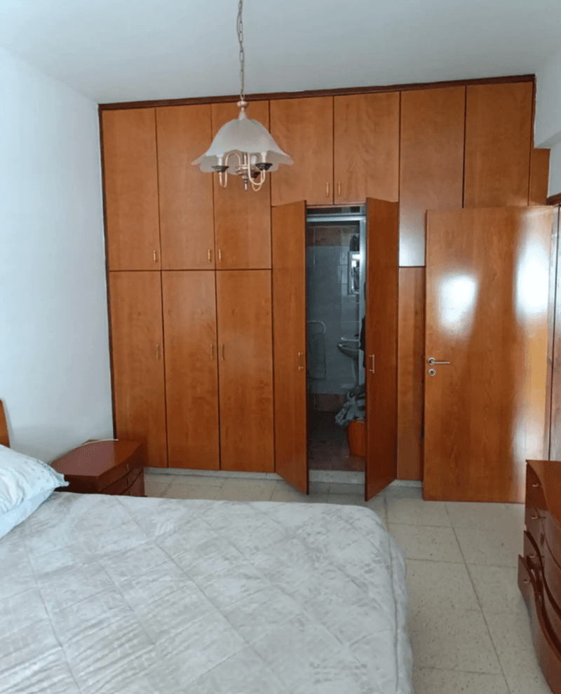 6-bedroom maisonette for sale: https://www.bazaraki.com/adv/5787059_6-bedroom-maisonette-for-sale (www.bazaraki.com)