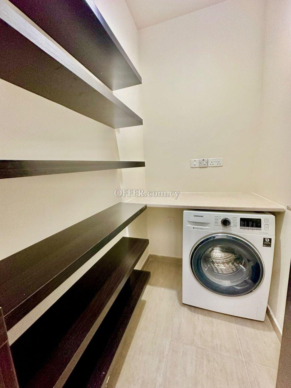 1 Bed Apartment for sale in Agia Filaxi, Limassol: https://www.offer.com.cy/en/1-bed-apartment-for-sale-in-agia-filaxi-limassol/21-816733/ (www.offer.com.cy)