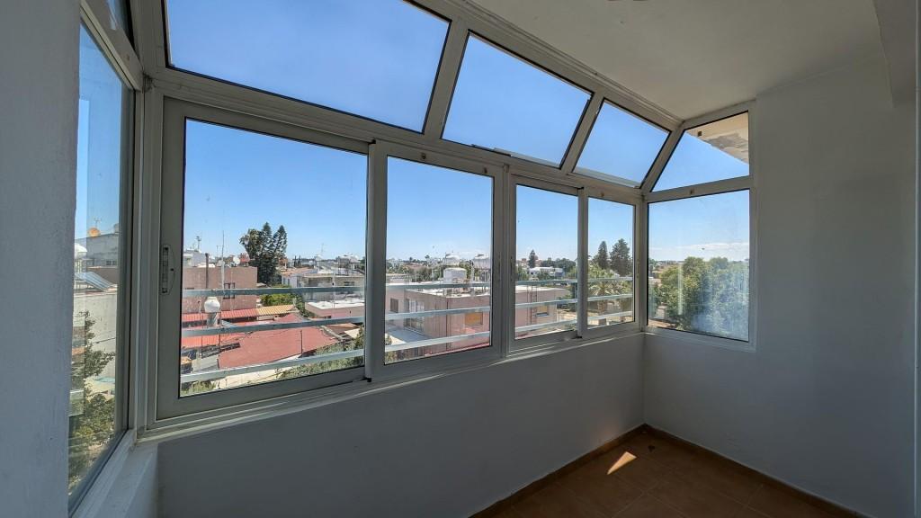 Residential Building 362 SQM For Sale: https://www.zyprus.com/property/39148/9-bedrooms-building-residential-building-in-kaimakli-nicosia (www.zyprus.com)