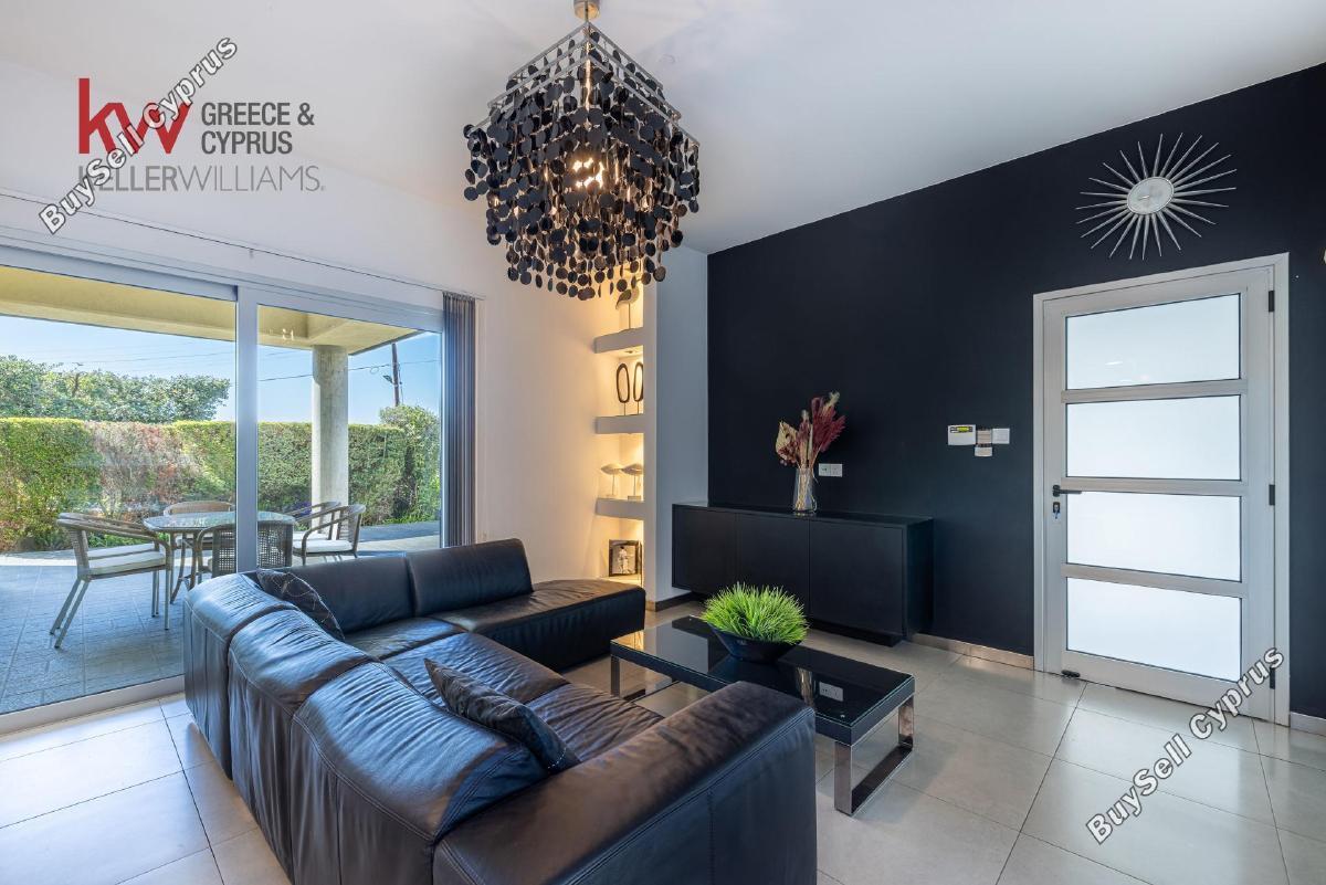 6 Bedroom Detached house for sale in Agia Fyla, Limassol: https://www.buysellcyprus.com/property-for-sale/limassol/agia-fyla/6-bed-detached-house-for-sale-agia-fyla-limassol-1800353.html (www.buysellcyprus.com)