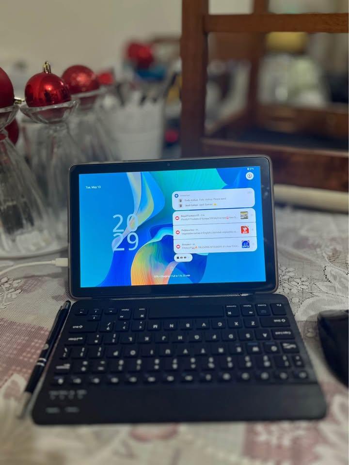 P30 row For sale 128GB total 90%battery: https://www.facebook.com/marketplace/item/1234067318097306 (www.facebook.com)
