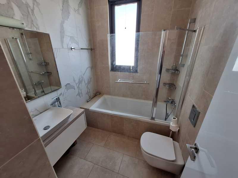 3-bedroom villa to rent: https://www.bazaraki.com/adv/5790785_3-bedroom-villa-to-rent (www.bazaraki.com)
