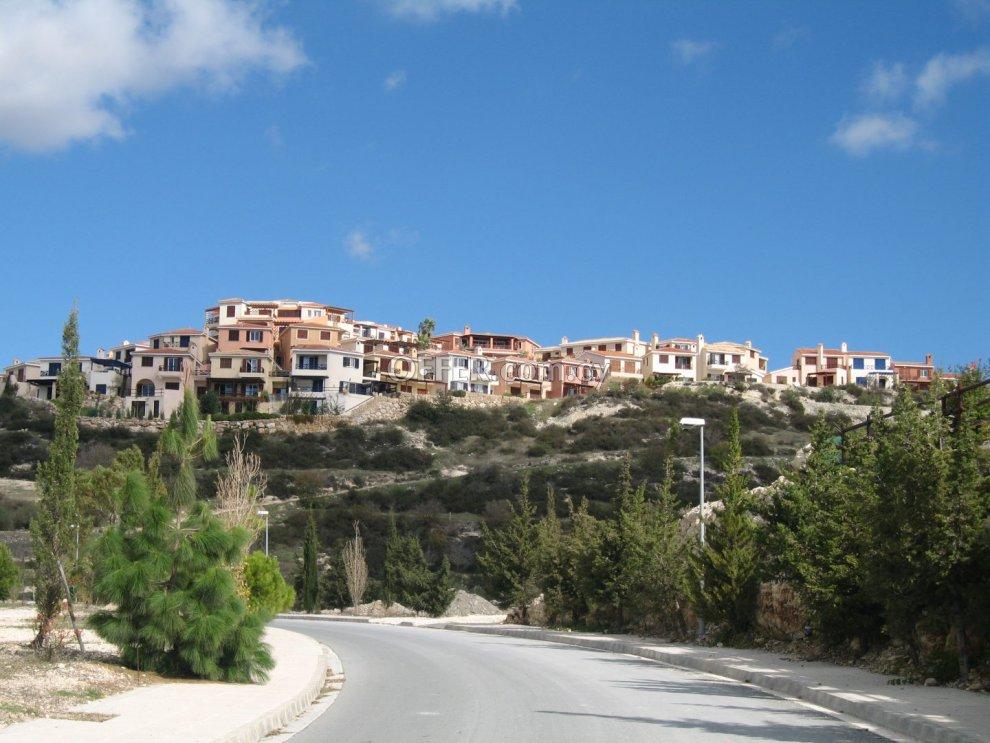 5 bed house for sale in Tsada Pafos: https://www.offer.com.cy/en/5-bed-house-for-sale-in-tsada-pafos/21-816335/ (www.offer.com.cy)