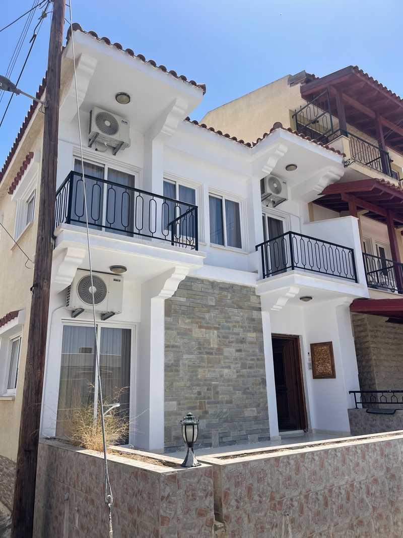 3-bedroom detached house to rent: https://www.bazaraki.com/adv/5791202_3-bedroom-detached-house-to-rent (www.bazaraki.com)