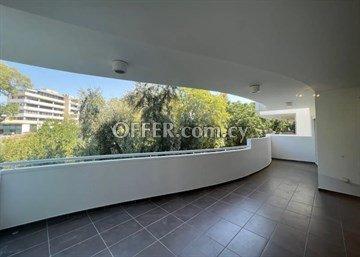 Luxurious 3 Bedroom Apartment In A Privileged Area Of ​​Agios Andreas : https://www.offer.com.cy/en/luxurious-3-bedroom-apartment-in-a-privileged-area-of-agios-andreas/21-814446/ (www.offer.com.cy)