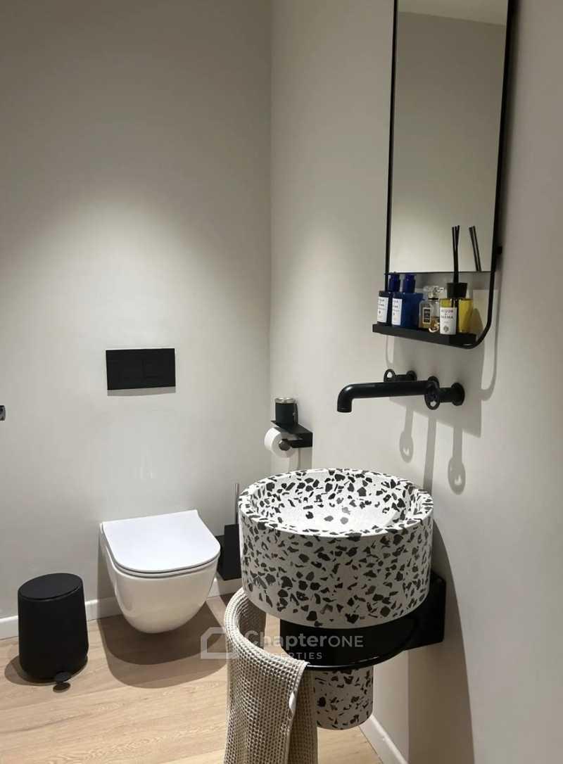 4-bedroom penthouse to rent: https://www.bazaraki.com/adv/5796280_4-bedroom-penthouse-to-rent (www.bazaraki.com)
