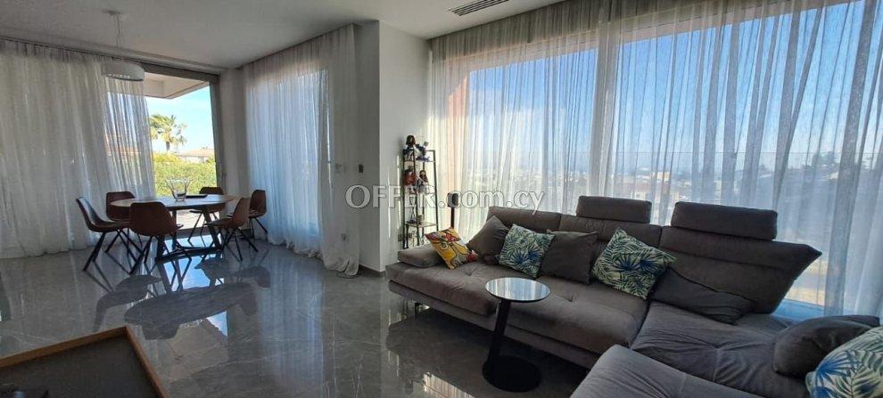 3 Bed Apartment for sale in Agios Athanasios, Limassol: https://www.offer.com.cy/en/3-bed-apartment-for-sale-in-agios-athanasios-limassol/21-816512/ (www.offer.com.cy)