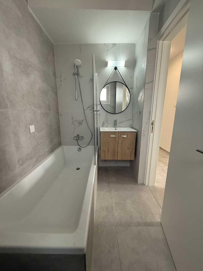 3-bedroom apartment to rent: https://www.bazaraki.com/adv/5798680_3-bedroom-apartment-to-rent (www.bazaraki.com)