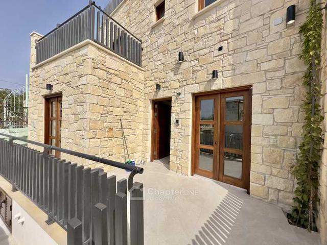 3-bedroom semi-detached for sale: https://www.bazaraki.com/adv/5796288_3-bedroom-semi-detached-for-sale (www.bazaraki.com)