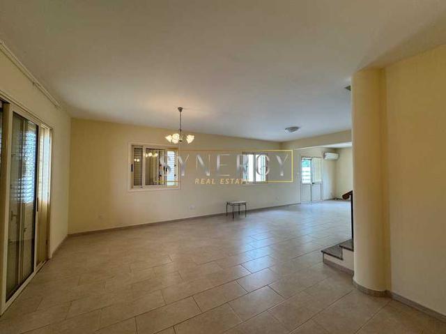 3-bedroom semi-detached to rent: https://www.bazaraki.com/adv/5795487_3-bedroom-semi-detached-to-rent (www.bazaraki.com)