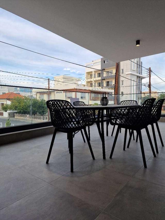 2-bedroom apartment to rent: https://www.bazaraki.com/adv/5786120_2-bedroom-apartment-to-rent (www.bazaraki.com)