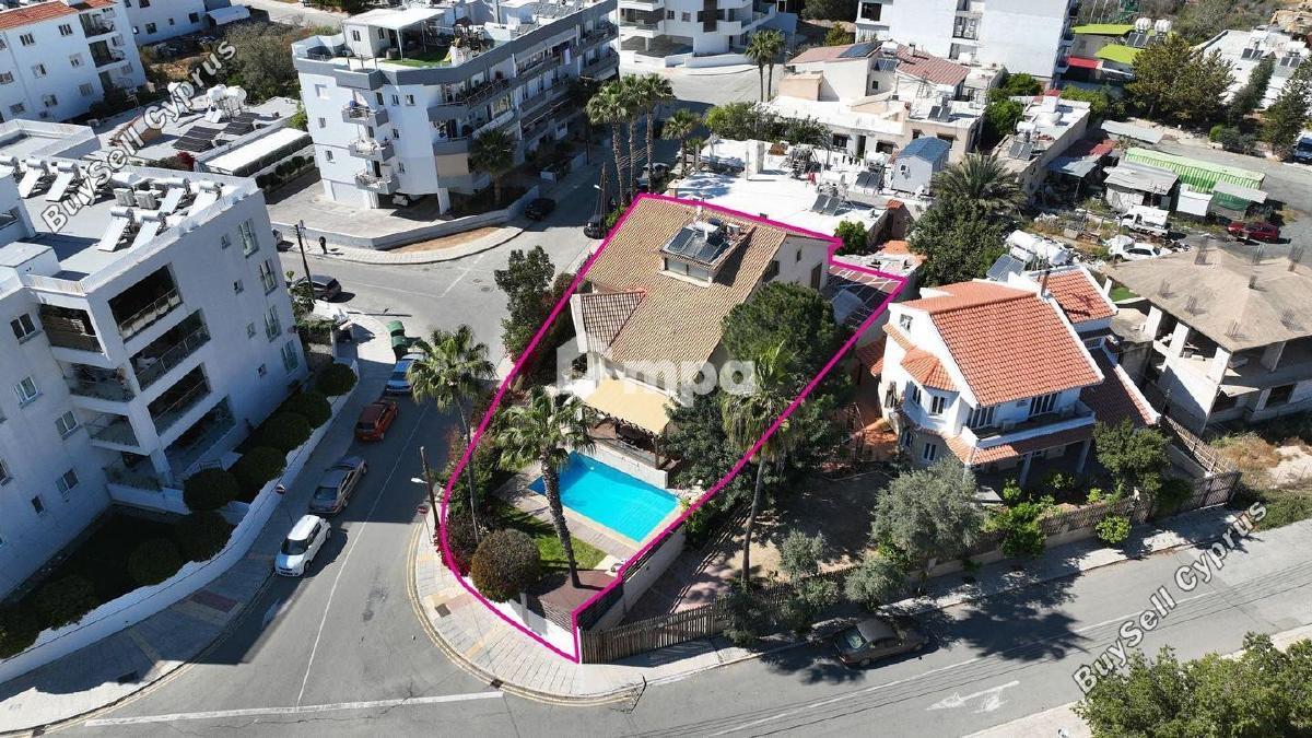 3 Bedroom Detached house for sale in Agios Dometios, Nicosia: https://www.buysellcyprus.com/property-for-sale/nicosia/agios-dometios/3-bed-detached-house-for-sale-agios-dometios-nicosia-1795384.html (www.buysellcyprus.com)