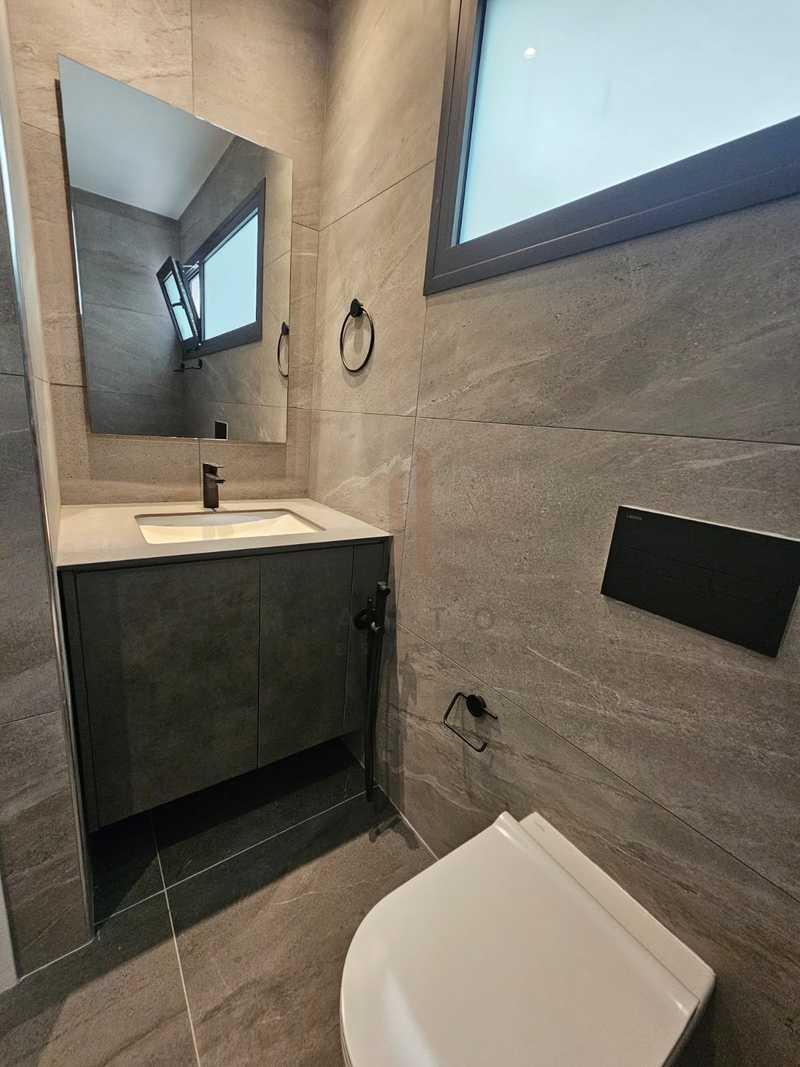 2-bedroom apartment to rent: https://www.bazaraki.com/adv/5787848_2-bedroom-apartment-to-rent (www.bazaraki.com)