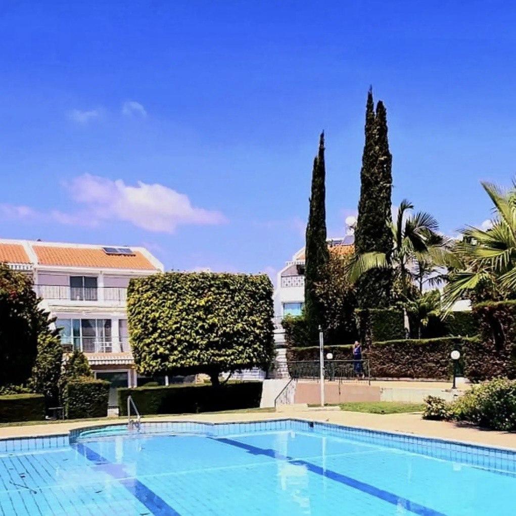 2-bedroom apartment in Limassol №152260: https://dom.com.cy/en/catalog/rent/152260/ (dom.com.cy)
