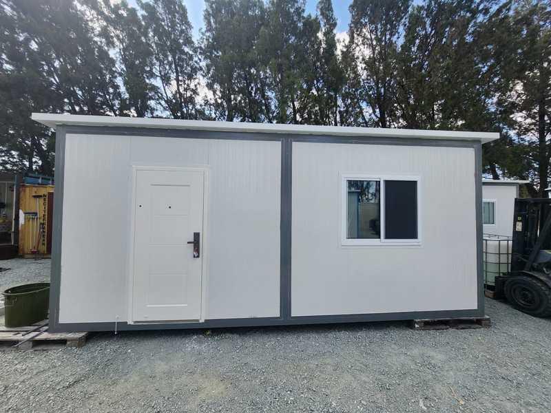 18 m² new prefabricated house - one bedroom, kithcen, toilet room: https://www.bazaraki.com/adv/5794589_18-m2-new-prefabricated-house-one-bedroom-kithcen-toilet-room (www.bazaraki.com)
