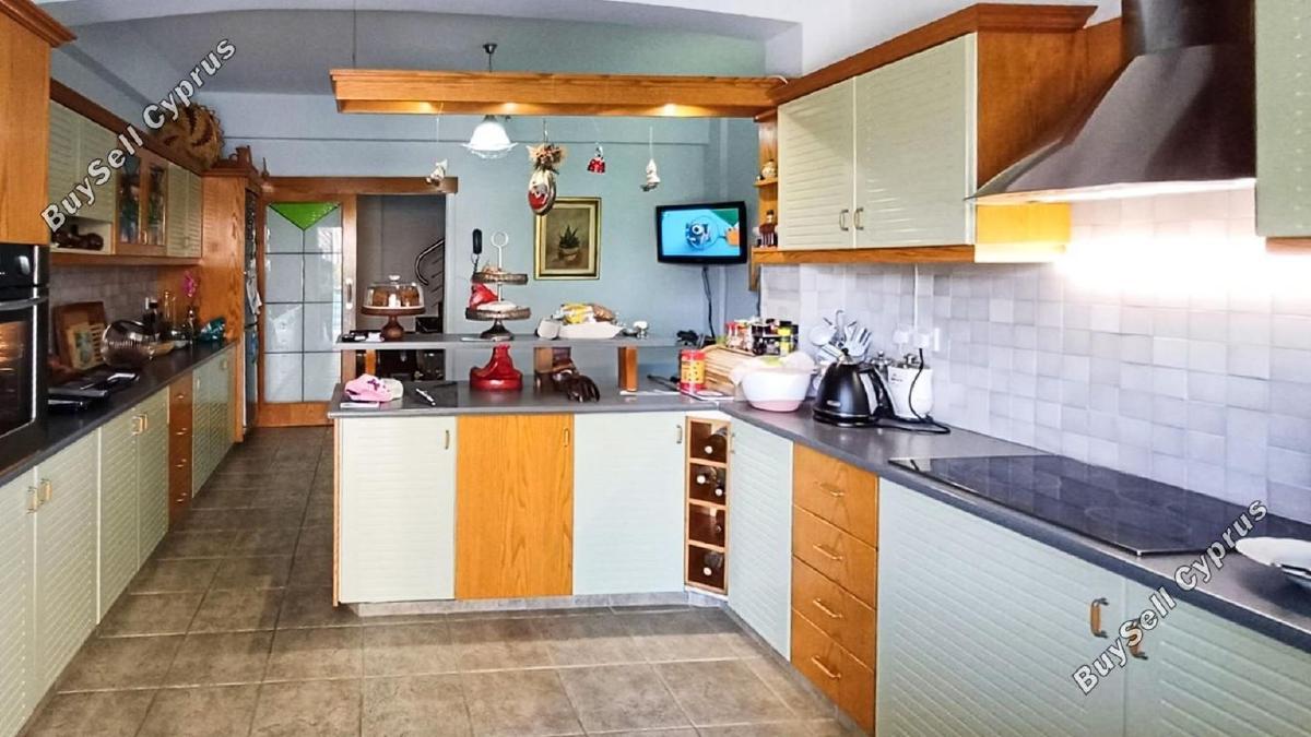 5 Bedroom Detached house for sale in Livadia Larnacas, Larnaca: https://www.buysellcyprus.com/property-for-sale/larnaca/livadia-larnacas/5-bed-detached-house-for-sale-livadia-larnacas-larnaca-1795539.html (www.buysellcyprus.com)