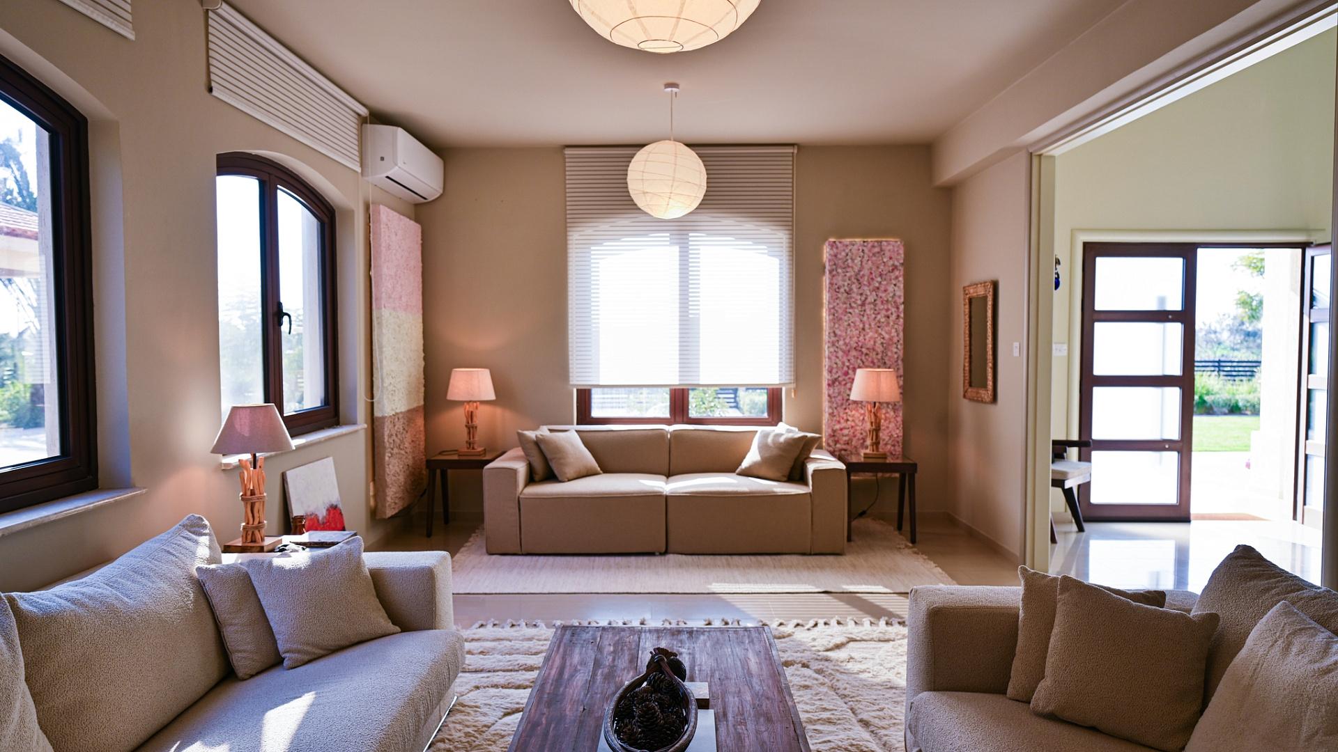 Hotel in Larnaca № 153179: https://dom.com.cy/en/catalog/sale/153179/ (dom.com.cy)