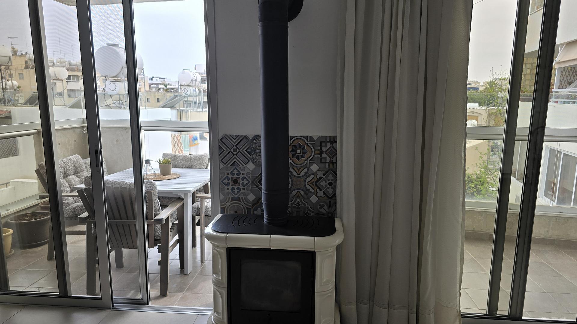 3-bedroom flat in Larnaca №149965: https://dom.com.cy/en/catalog/rent/149965/ (dom.com.cy)