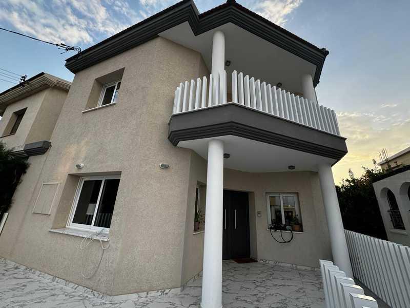  4-bedroom semi-detached to rent: https://www.bazaraki.com/adv/5796131_4-bedroom-semi-detached-to-rent (www.bazaraki.com)