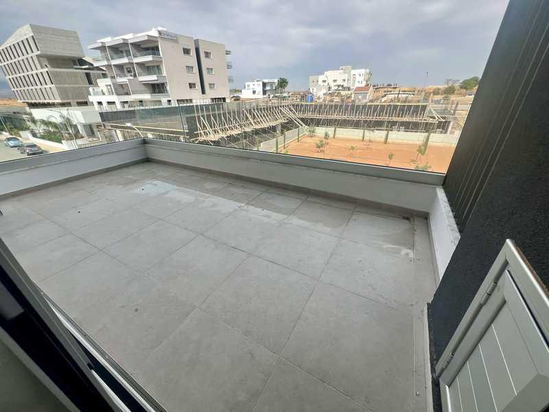 1-bedroom penthouse to rent: https://www.bazaraki.com/adv/5792527_1-bedroom-penthouse-to-rent (www.bazaraki.com)
