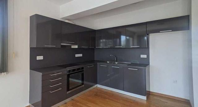 3-bedroom apartment for sale: https://www.bazaraki.com/adv/5794156_3-bedroom-apartment-for-sale (www.bazaraki.com)