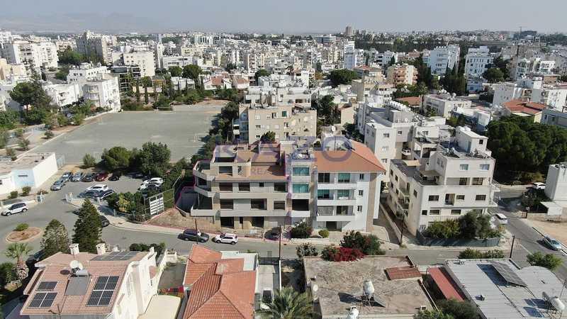 Incomplete three storey house in strovolos, nicosia: https://www.bazaraki.com/adv/5791294_incomplete-three-storey-house-in-strovolos-nicosia (www.bazaraki.com)