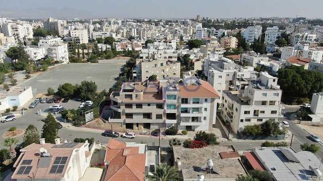 Incomplete three storey house in strovolos, nicosia: https://www.bazaraki.com/adv/5791294_incomplete-three-storey-house-in-strovolos-nicosia (www.bazaraki.com)