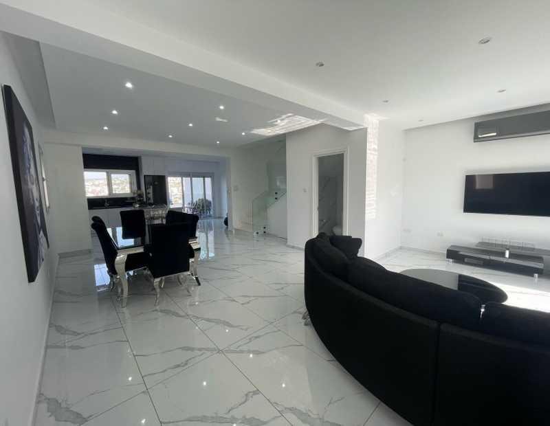 3-bedroom semi-detached to rent: https://www.bazaraki.com/adv/5795693_3-bedroom-semi-detached-to-rent (www.bazaraki.com)