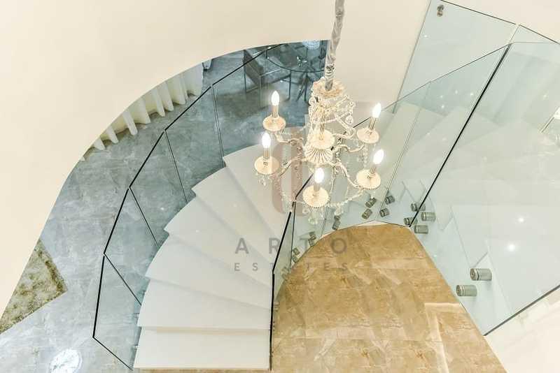  5-bedroom villa to rent: https://www.bazaraki.com/adv/5792029_5-bedroom-villa-to-rent (www.bazaraki.com)