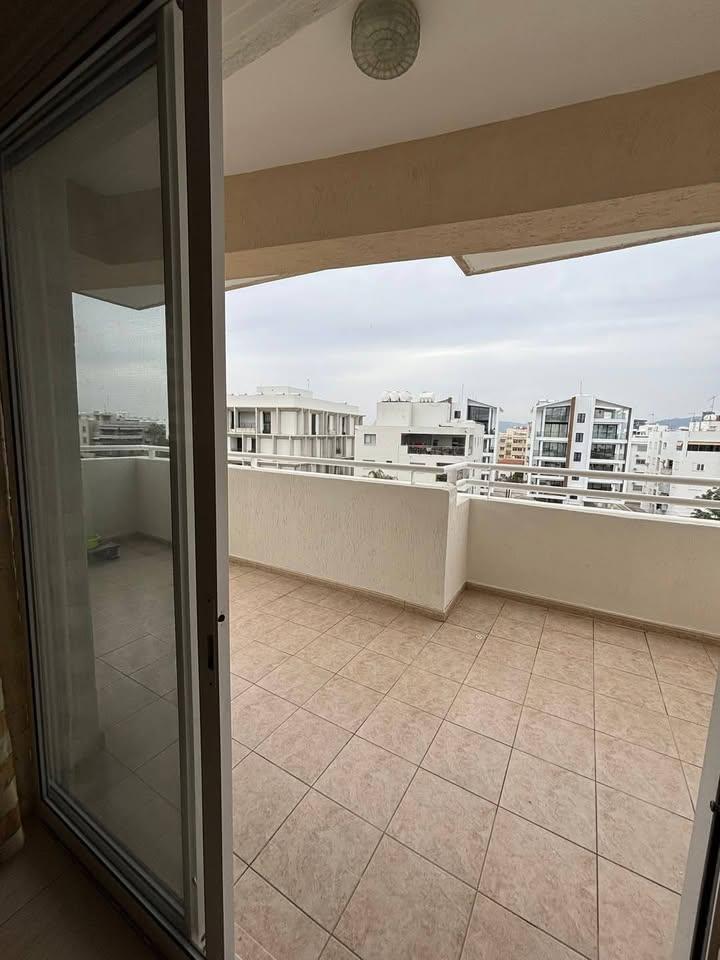 COZY AND SPACIOUS 3  BEDROOM RETIRE FLAT FOR RENT IN ACROPOLIS/STROVOLOS AREA
Great location off ifi: https://www.facebook.com/marketplace/item/2064248520749297 (www.facebook.com)