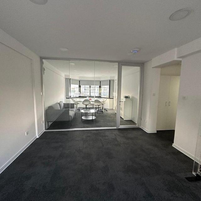 Office in Limassol №152925: https://dom.com.cy/en/catalog/rent/152925/ (dom.com.cy)