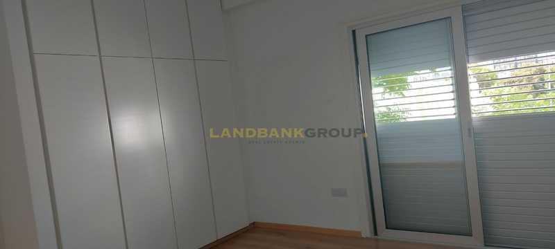 3-bedroom apartment to rent: https://www.bazaraki.com/adv/5791313_3-bedroom-apartment-to-rent (www.bazaraki.com)