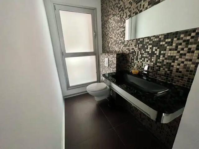 3-bedroom penthouse to rent: https://www.bazaraki.com/adv/5797083_3-bedroom-penthouse-to-rent (www.bazaraki.com)