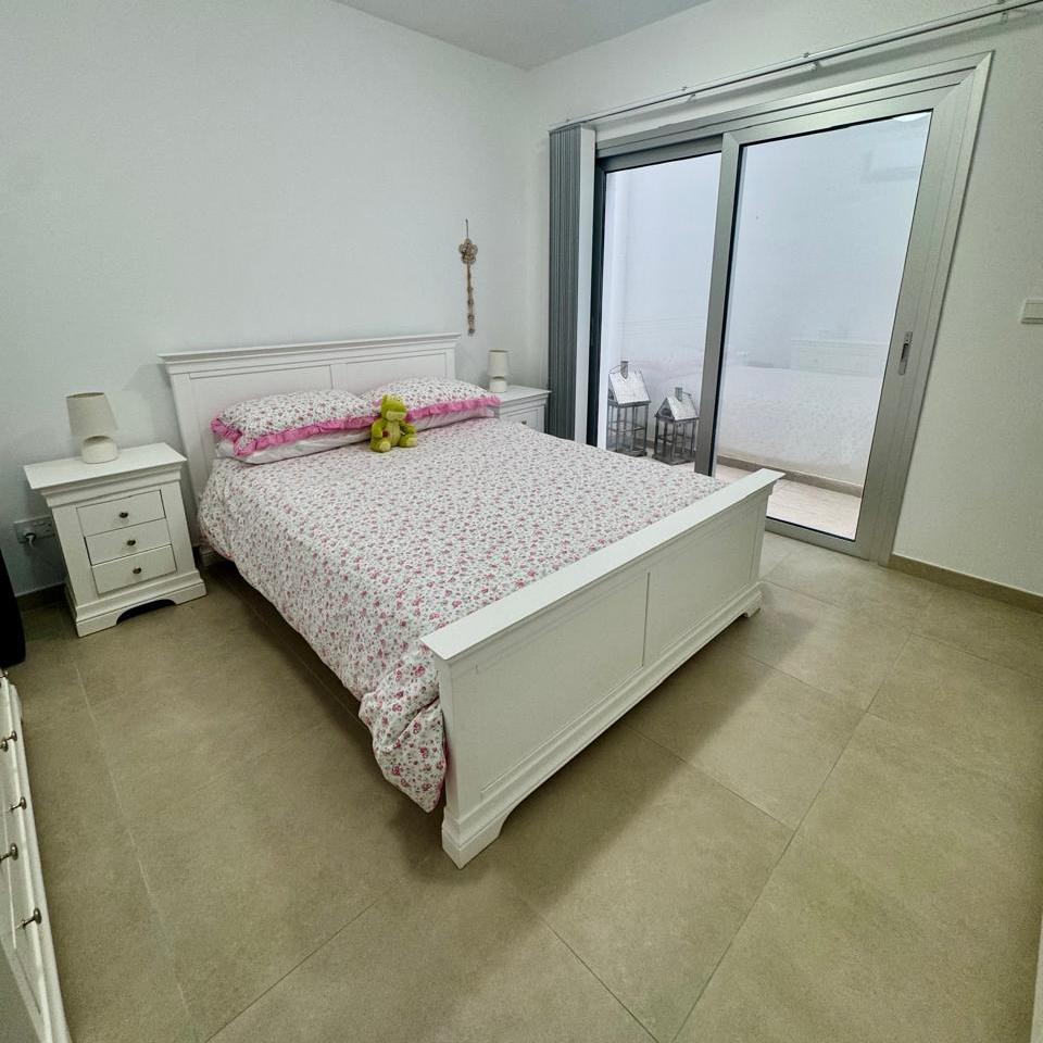 7-bedroom villa in Paphos № 153395: https://dom.com.cy/en/catalog/sale/153395/ (dom.com.cy)