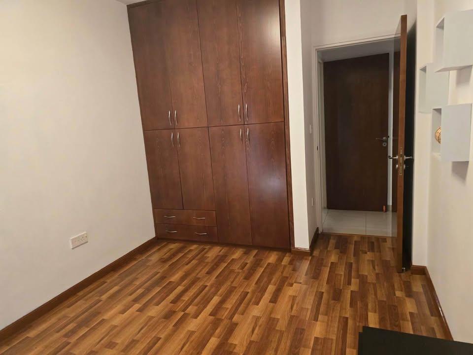 2 Bedroom Apartment: https://www.facebook.com/marketplace/item/699469342576394 (www.facebook.com)