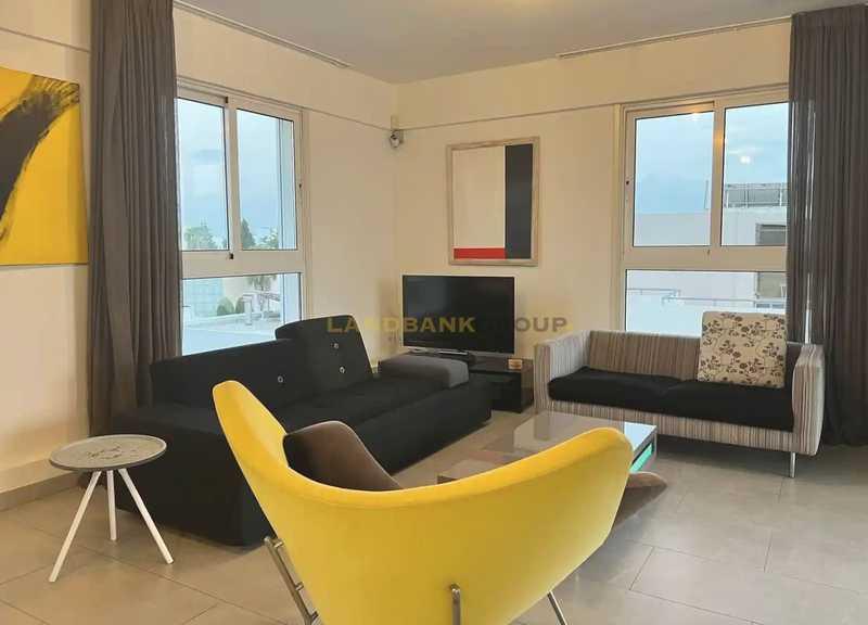 3-bedroom penthouse to rent: https://www.bazaraki.com/adv/5793821_3-bedroom-penthouse-to-rent (www.bazaraki.com)