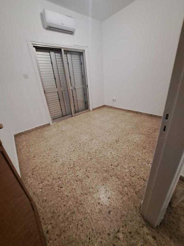 3-bedroom detached house to rent: https://www.bazaraki.com/adv/5786947_3-bedroom-detached-house-to-rent (www.bazaraki.com)