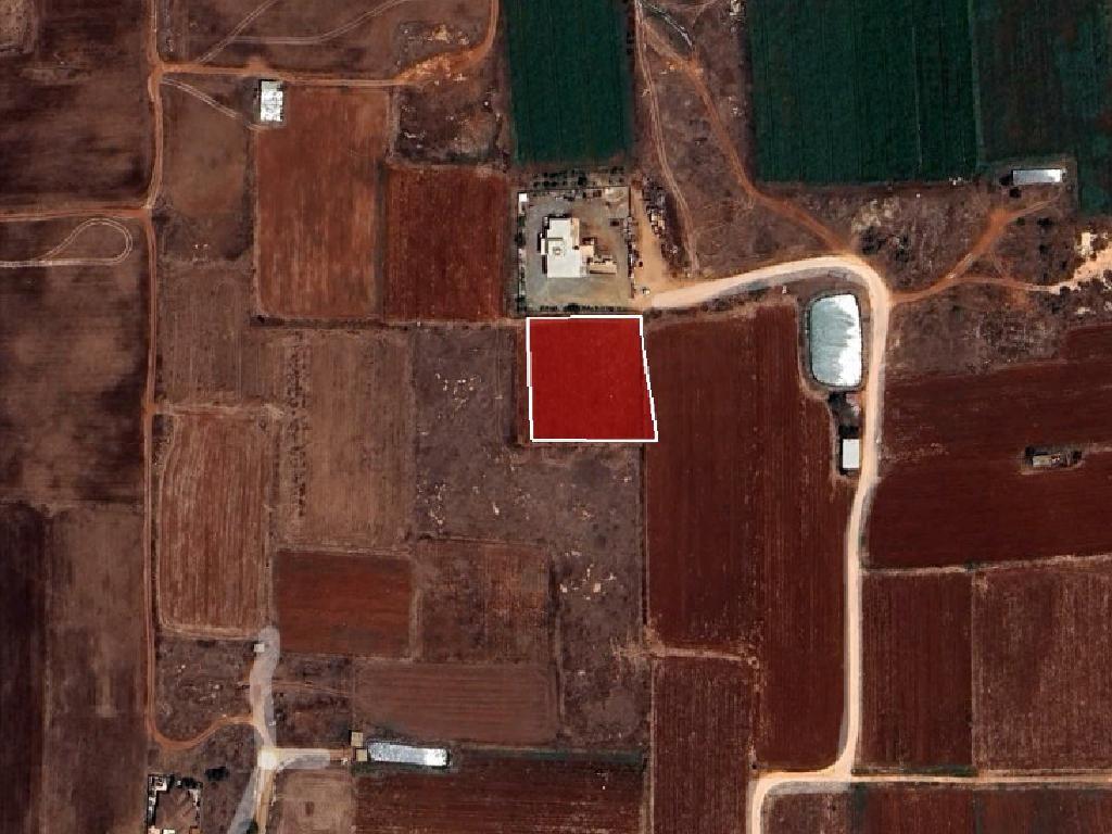Residential Land 2,749 SQM For Sale: https://www.zyprus.com/land/39396/residential-land-in-liopetri-famagusta (www.zyprus.com)