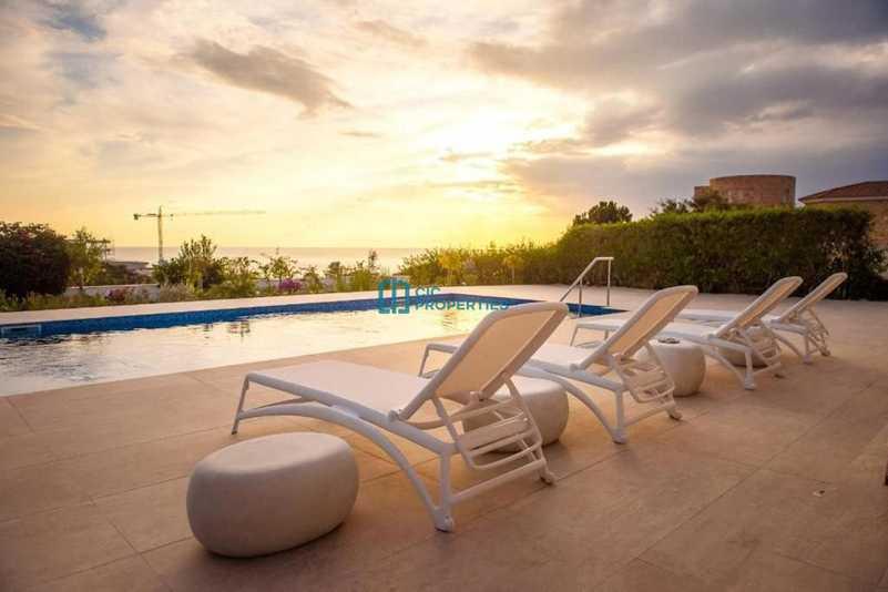 4-bedroom villa for sale: https://www.bazaraki.com/adv/5790827_4-bedroom-villa-for-sale (www.bazaraki.com)