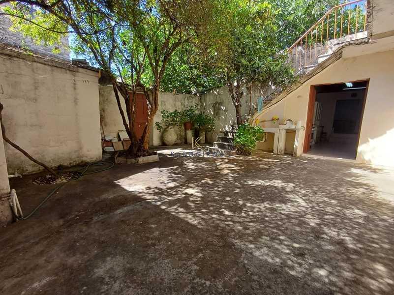 4-bedroom semi-detached for sale: https://www.bazaraki.com/adv/5787352_4-bedroom-semi-detached-for-sale (www.bazaraki.com)