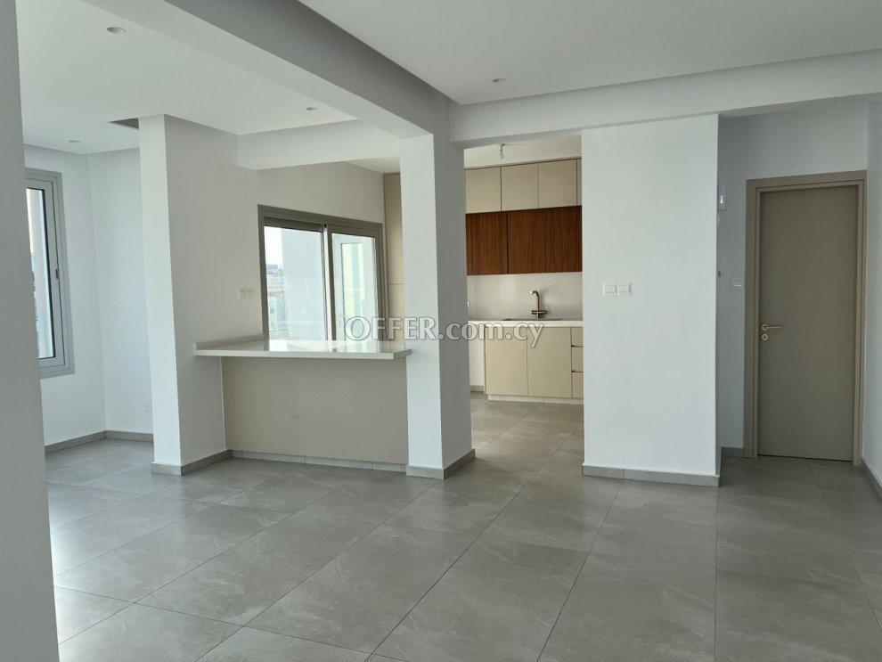 Apartment (Penthouse) in Neapoli, Limassol for Sale: https://www.offer.com.cy/en/apartment-penthouse-in-neapoli-limassol-for-sale/21-788261/ (www.offer.com.cy)