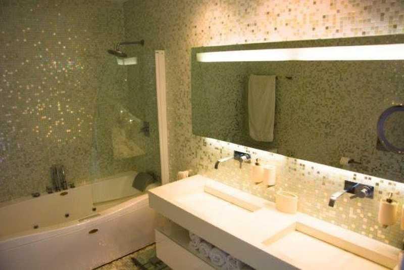 2-bedroom apartment to rent: https://www.bazaraki.com/adv/5787813_2-bedroom-apartment-to-rent (www.bazaraki.com)