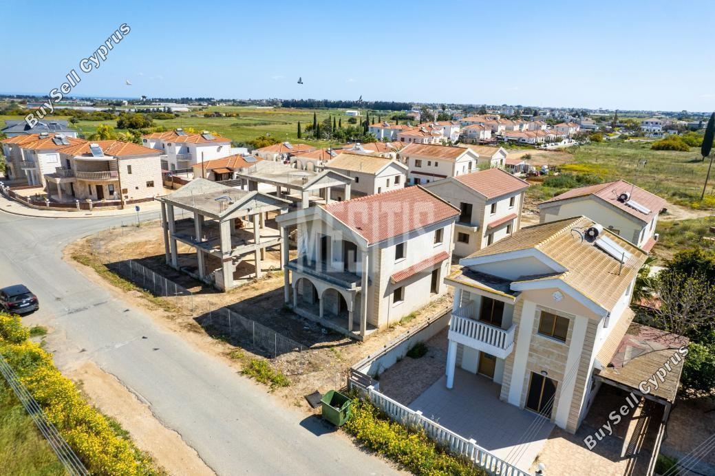 10 Bedroom Detached house for sale in Frenaros, Famagusta: https://www.buysellcyprus.com/property-for-sale/famagusta/frenaros/10-bed-detached-house-for-sale-frenaros-famagusta-1800617.html (www.buysellcyprus.com)