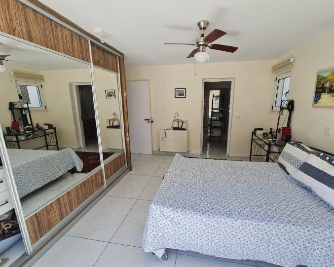 6-bedroom villa in Paphos № 153166: https://dom.com.cy/en/catalog/sale/153166/ (dom.com.cy)