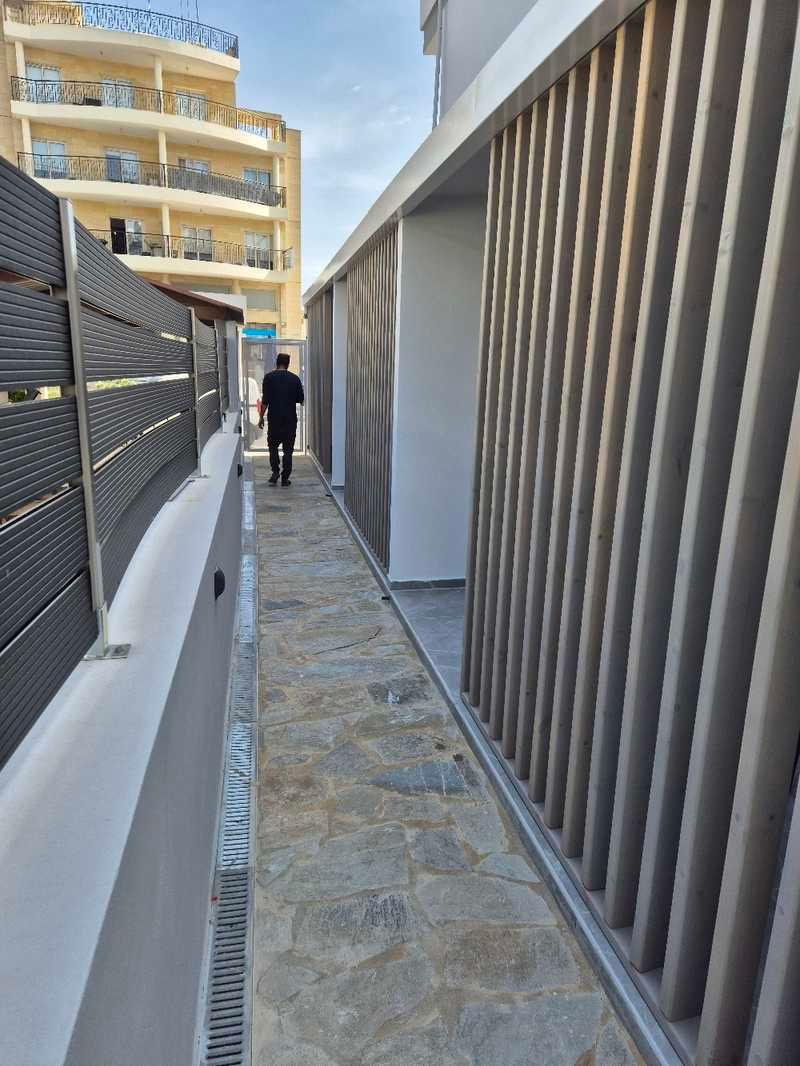 1-bedroom apartment to rent: https://www.bazaraki.com/adv/5798412_1-bedroom-apartment-to-rent (www.bazaraki.com)