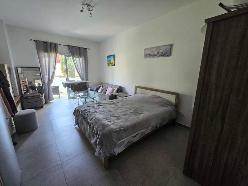 Studio apartment to rent: https://www.bazaraki.com/adv/5794875_studio-apartment-to-rent (www.bazaraki.com)