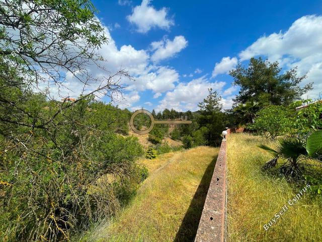 3 Bedroom Detached house for sale in Agios Epifanios Oreinis, Nicosia: https://www.buysellcyprus.com/property-for-sale/nicosia/agios-epifanios-oreinis/3-bed-detached-house-for-sale-agios-epifanios-oreinis-nicosia-1793138.html (www.buysellcyprus.com)