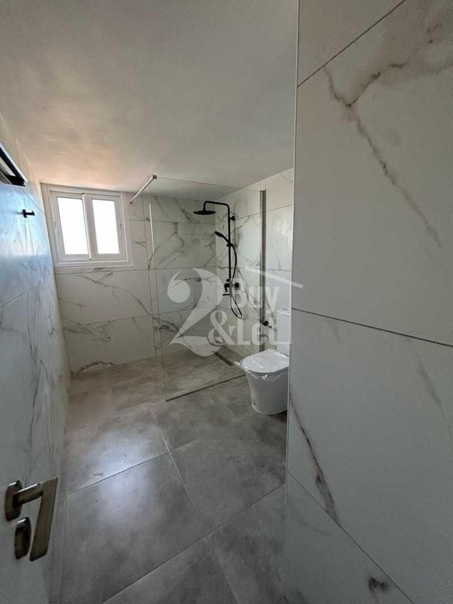 Newly renovated block of 6 apartments with roof garden and sea view: https://www.bazaraki.com/adv/5765983_newly-renovated-block-of-6-apartments-with-roof-garden-and-sea-view (www.bazaraki.com)
