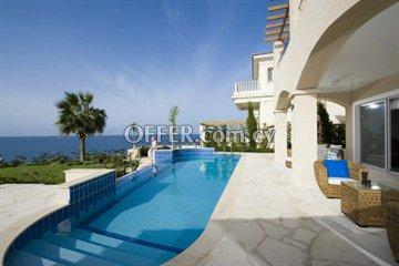 Seaview Luxury 4 Bedroom Luxury Villa In Pegeia, Pafos: https://www.offer.com.cy/en/seaview-luxury-4-bedroom-luxury-villa-in-pegeia-pafos/21-765622/ (www.offer.com.cy)