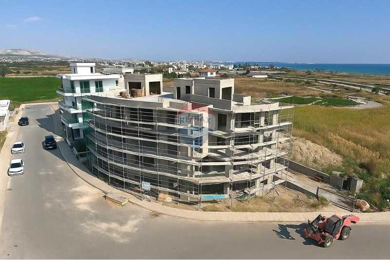 2-bedroom penthouse for sale: https://www.bazaraki.com/adv/5793162_2-bedroom-penthouse-for-sale (www.bazaraki.com)